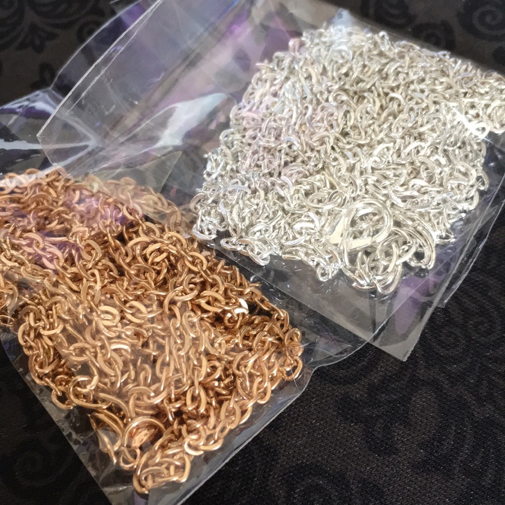 Thorax Body Chain - Picture 2 of 2